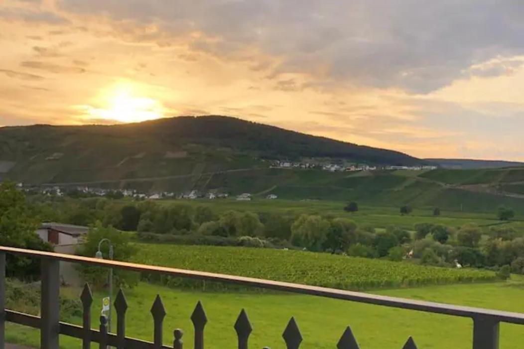 בראונברג The Old Gemeinde House By The Mosel River מראה חיצוני תמונה